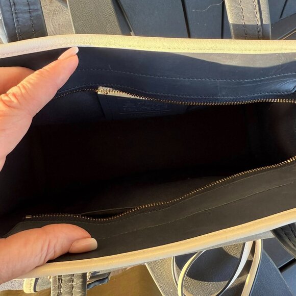 Coach Safari Tote Re-Edition - Picture 5 of 11